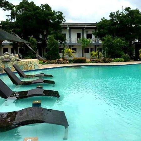 Floating Sanctuary Resort Powered By Cocotel Bulacan المظهر الخارجي الصورة